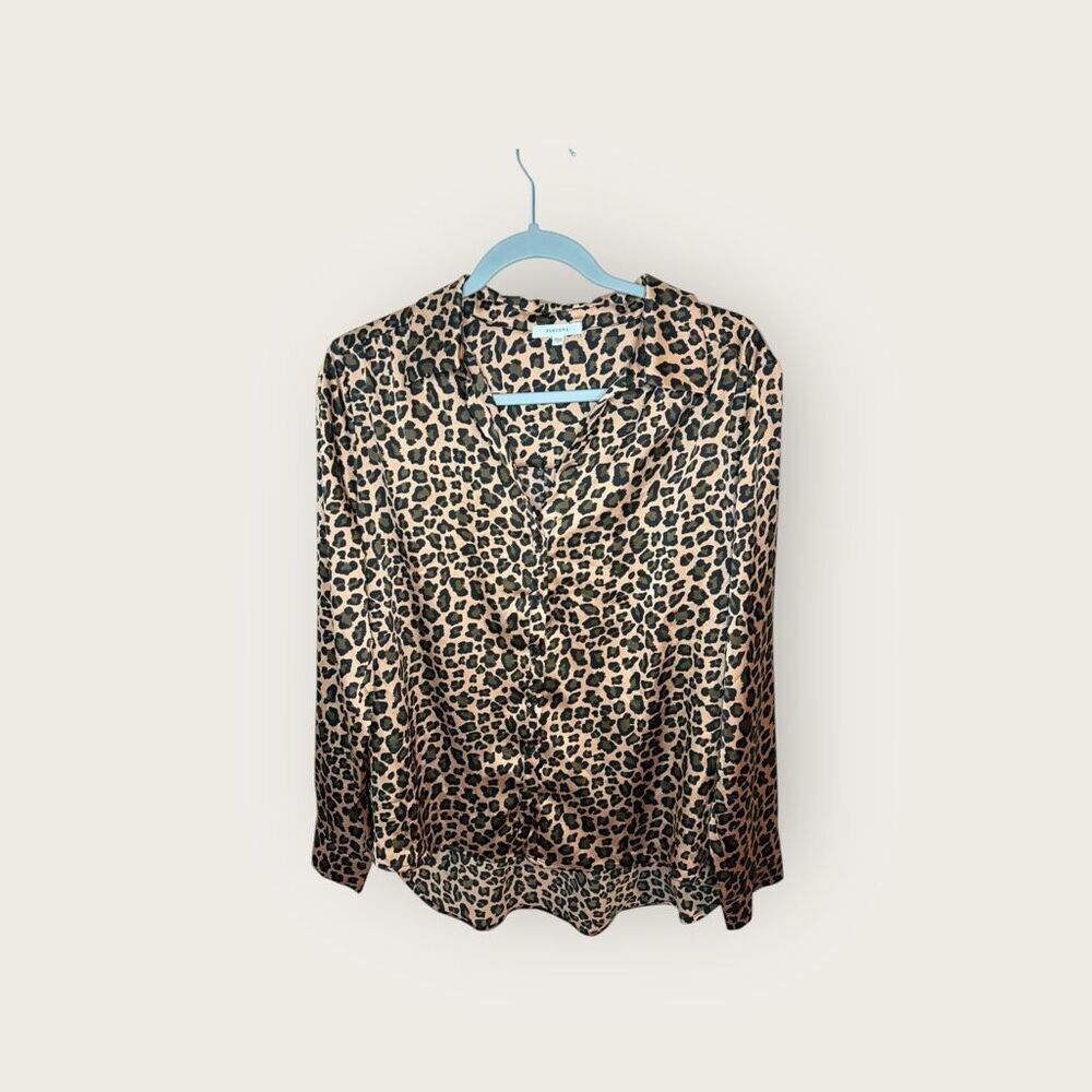 Anthropologie Pleione Cheetah Print Button Front Top Size Large
